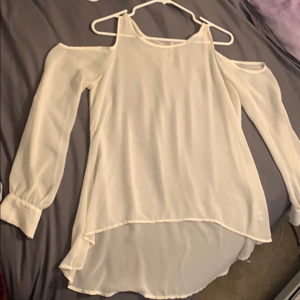 Chiffon shoulder less white top